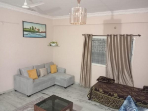 3BHK New, Luxury Flat - AC in Hyd only for Families 100 m from main road